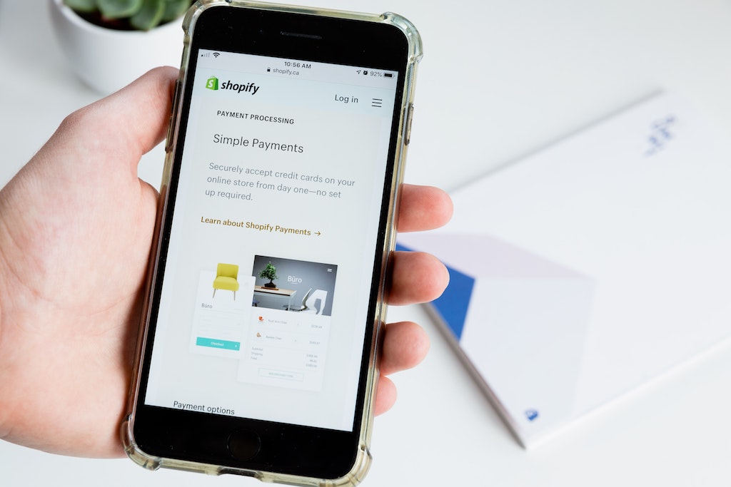 E-commerce platform Shopify