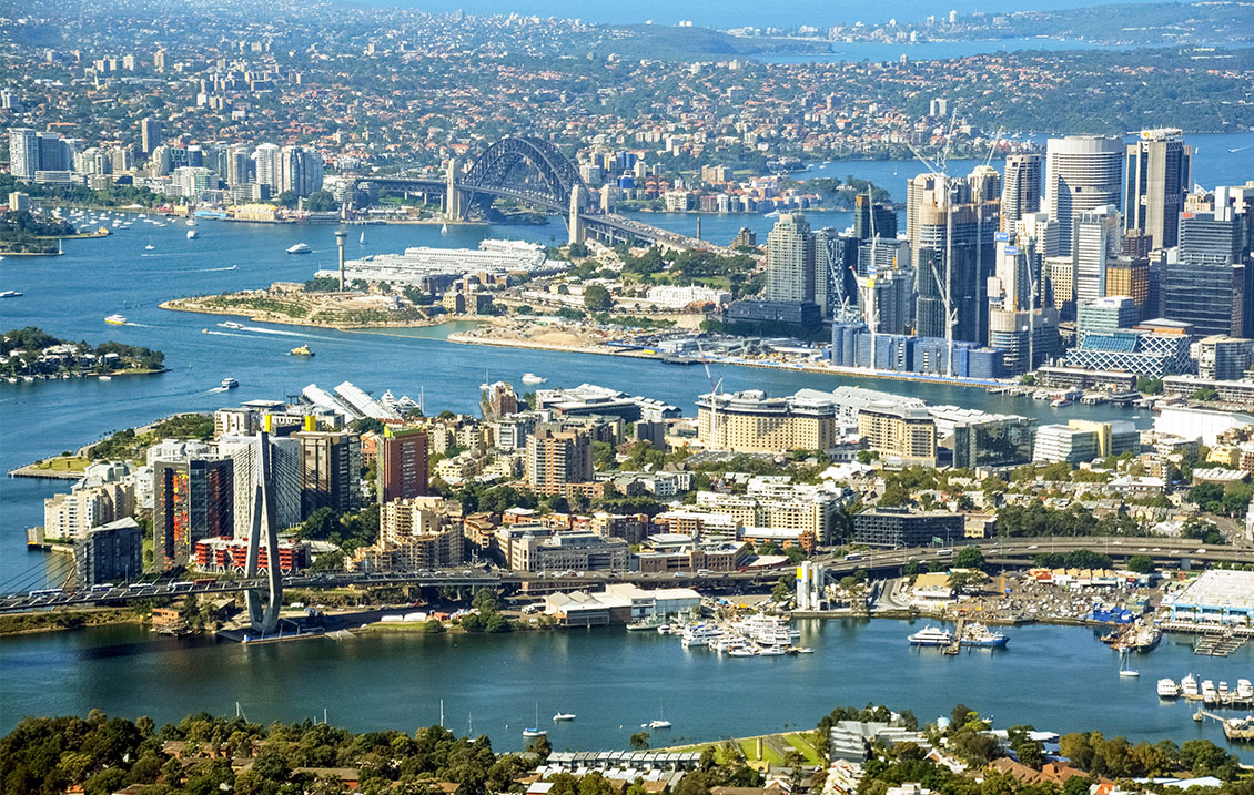 Versand nach Australien: Sykline von Sydney