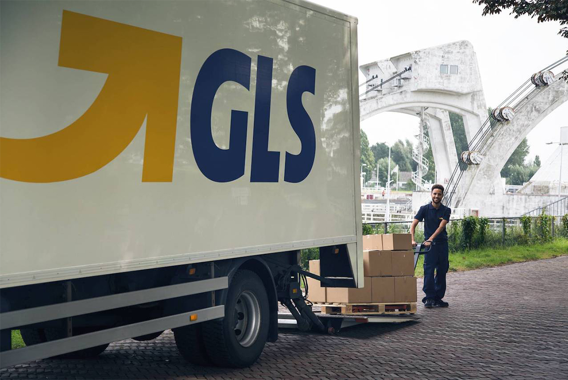 GLS Versand LKW