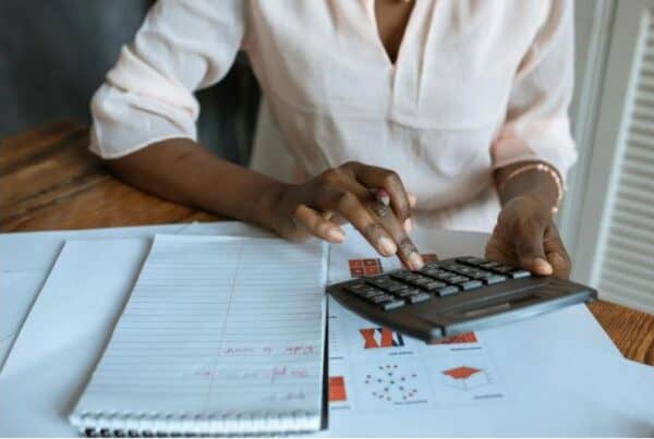 featured img negotiating carrier contracts